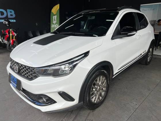FIAT ARGO 1.3 FIREFLY FLEX TREKKING MANUAL